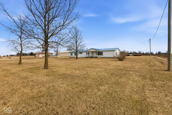 $230,000 | 65 South 1100 West, Jamestown, IN 46147