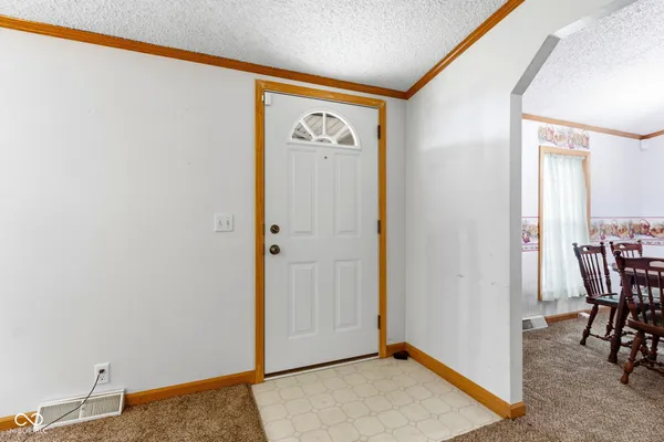 $230,000 | 65 South 1100 West, Jamestown, IN 46147