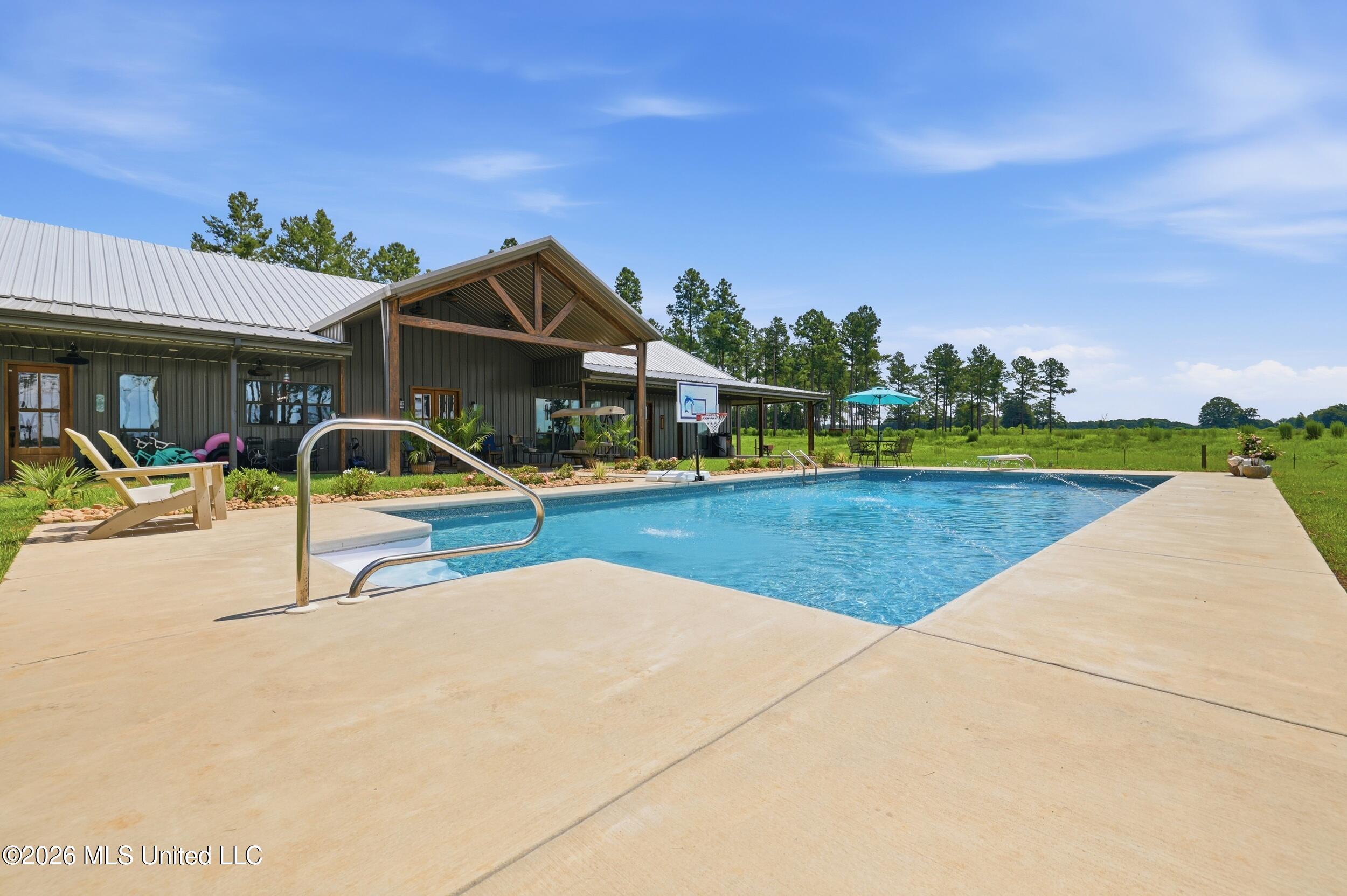 646 Myrick Strengthford Road Laurel, MS 39443 - Photo 90 of 119 90_r6__5732_autoremove_44565221