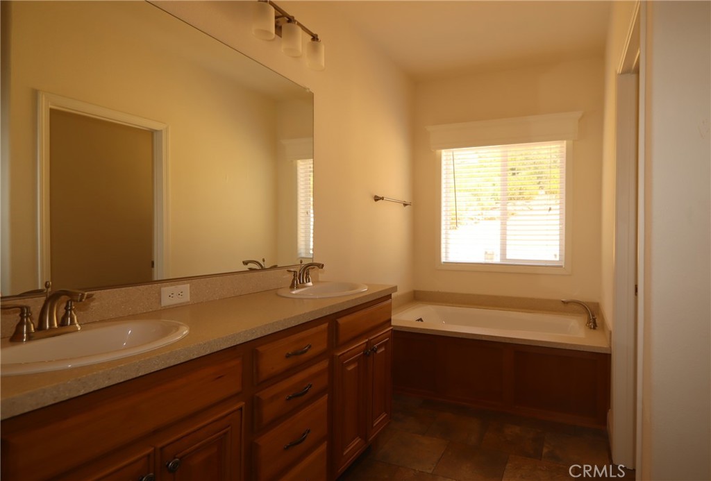 15404 Summit Boulevard Cobb, CA 95426 - Photo 19 of 24