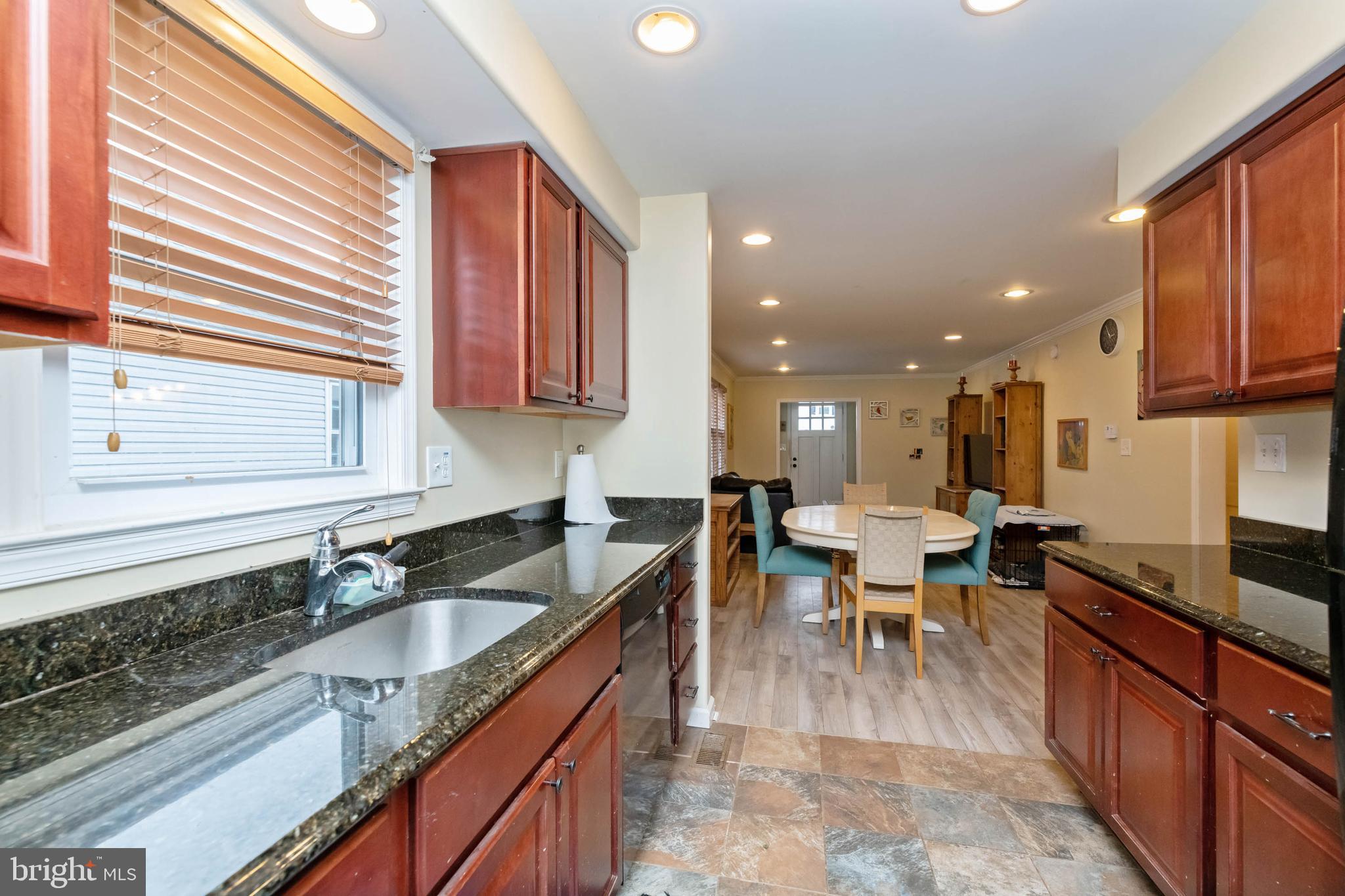 2513 Wentworth Road Baltimore, MD 21234 - Photo 11 of 34 Gallery Image 11