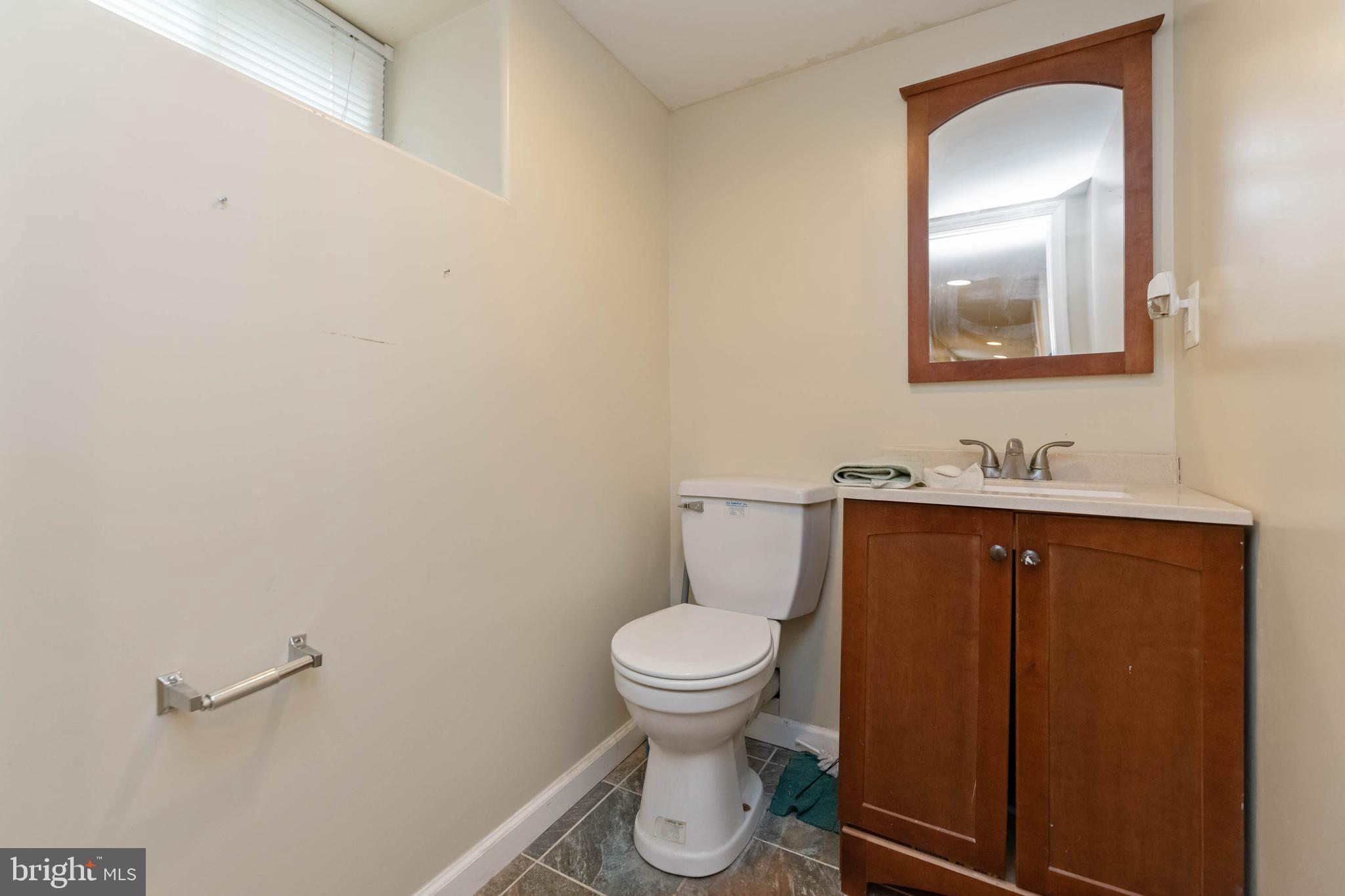2513 Wentworth Road Baltimore, MD 21234 - Photo 24 of 34 Gallery Image 24