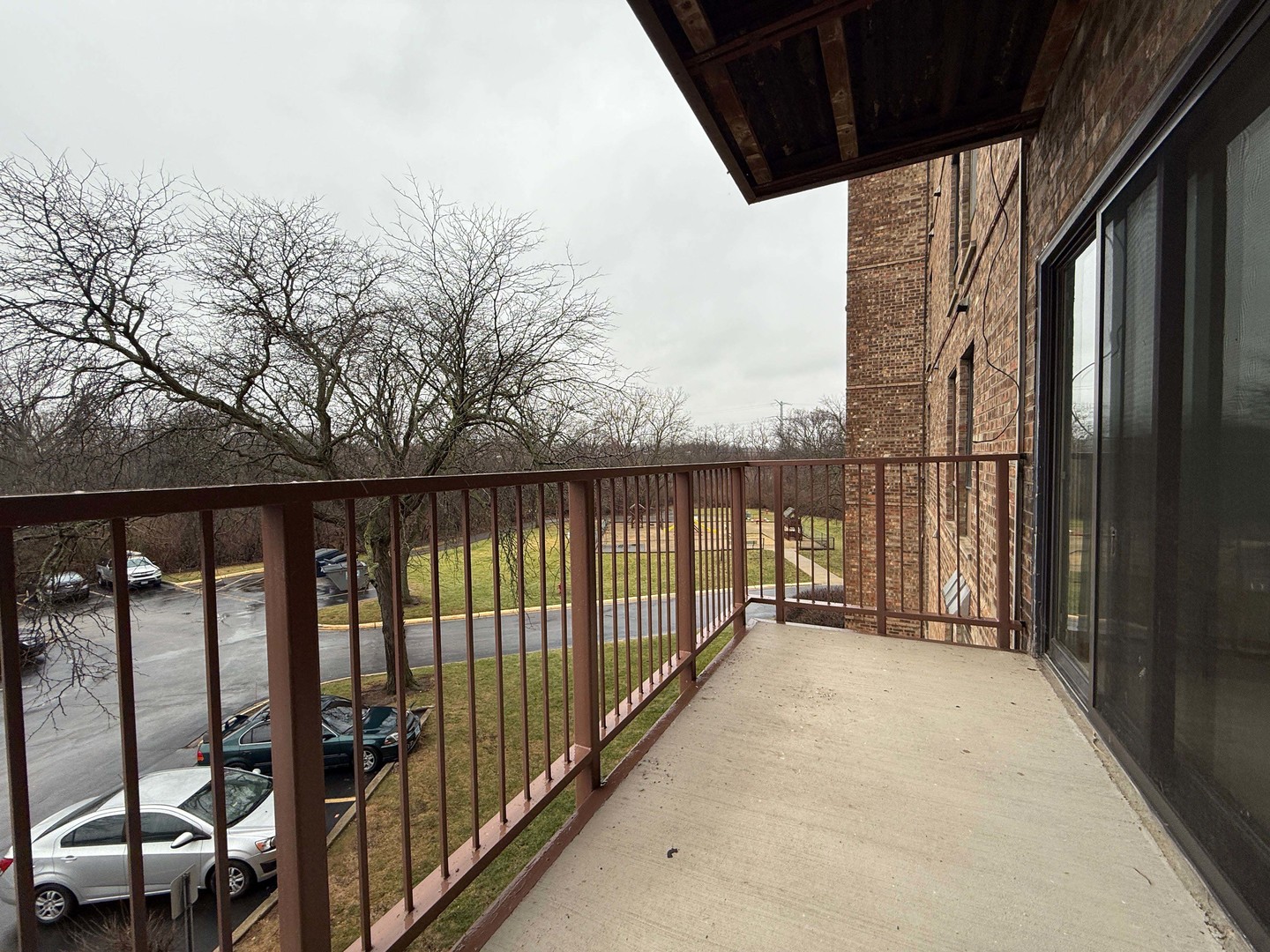 425 Walnut Creek Road, Unit 1310 Lisle, IL 60532 - Photo 17 of 19 Gallery Image 17