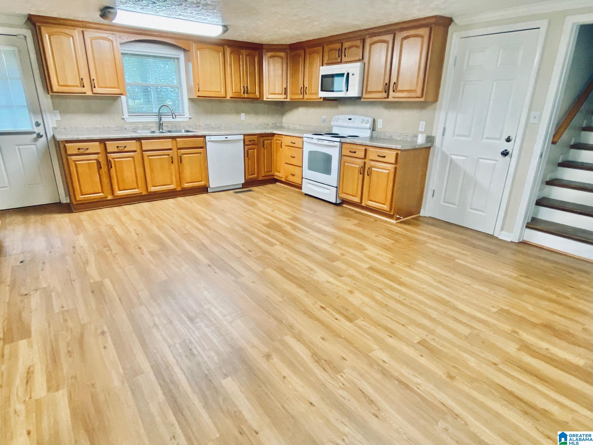 8969 Highway 431 Heflin, AL 36264 - Photo 12 of 33