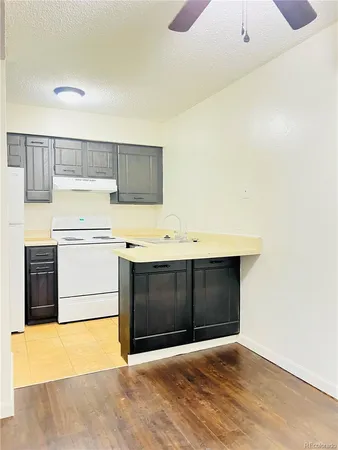 $1,295 | 5300 Cherry Creek S Drive, Unit 23, Denver, CO 80246
