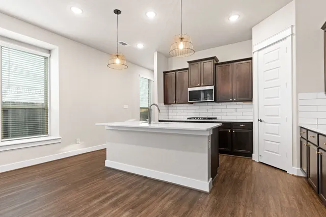 $2,900 | 5323 Wyatt James Lane, Fulshear, TX 77423