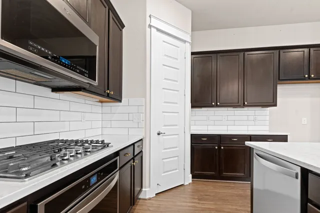 $2,900 | 5323 Wyatt James Lane, Fulshear, TX 77423