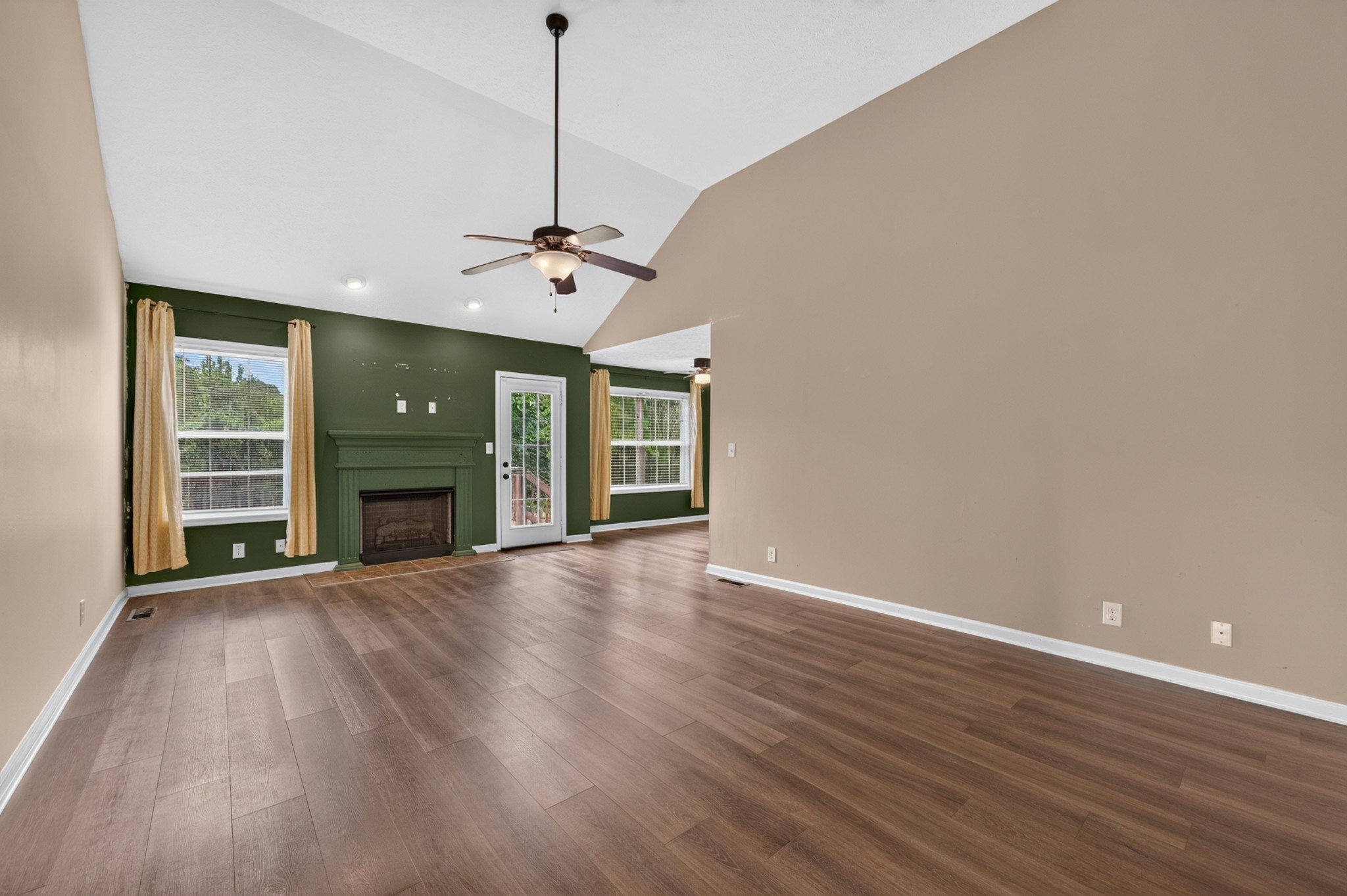 1913 Patton Road Clarksville, TN 37042 - Photo 8 of 35 Gallery Image 8