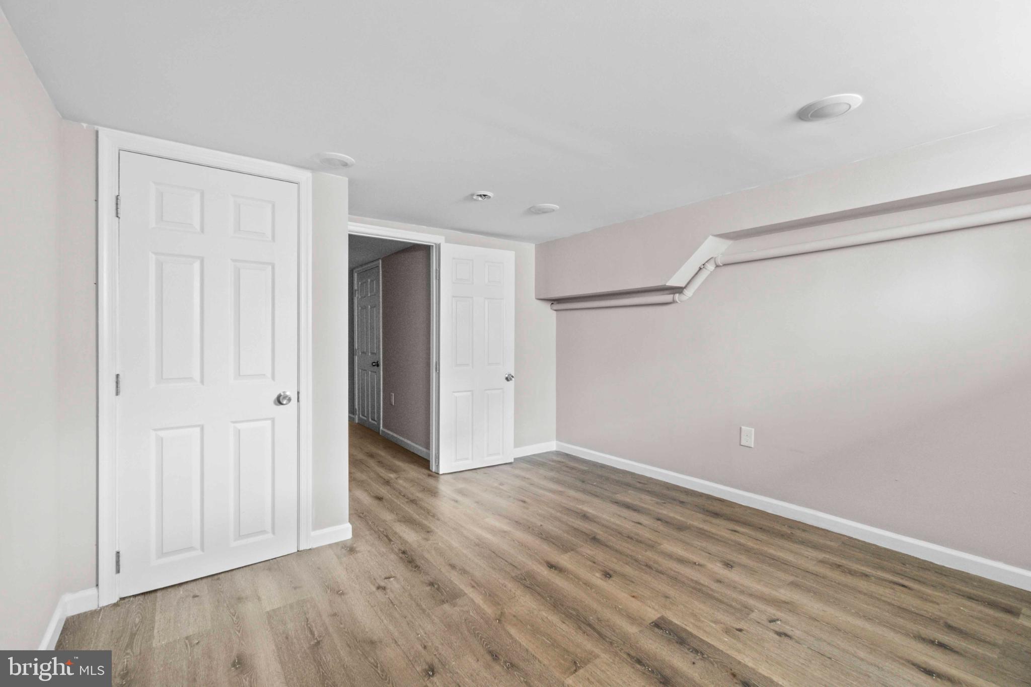 2815 East Madison Street Baltimore, MD 21205 - Photo 21 of 25 Versatile space that can be used as a 5th bedroom.