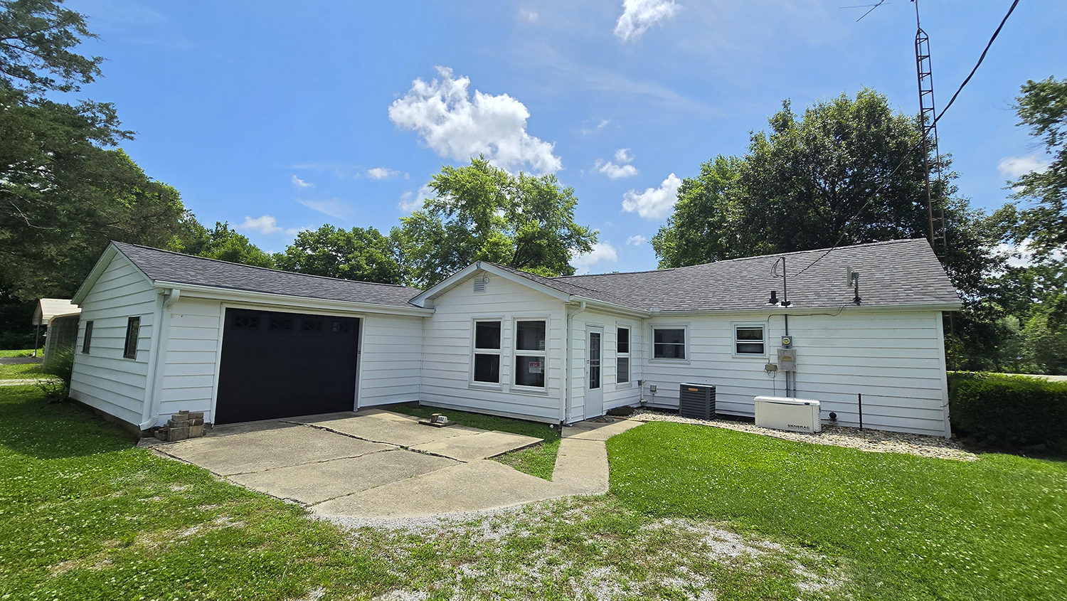 2769 Old 51 Road Sandoval, IL 62882 - Photo 8 of 44