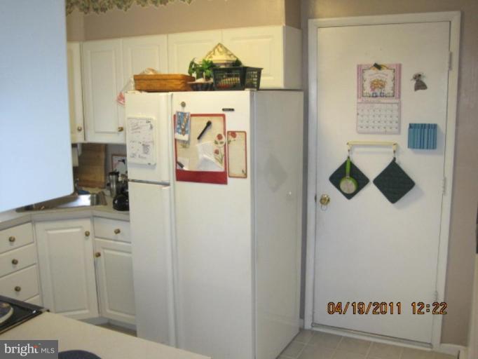 809 Bradley Road Joppa, MD 21085 - Photo 11 of 16 Kitchen