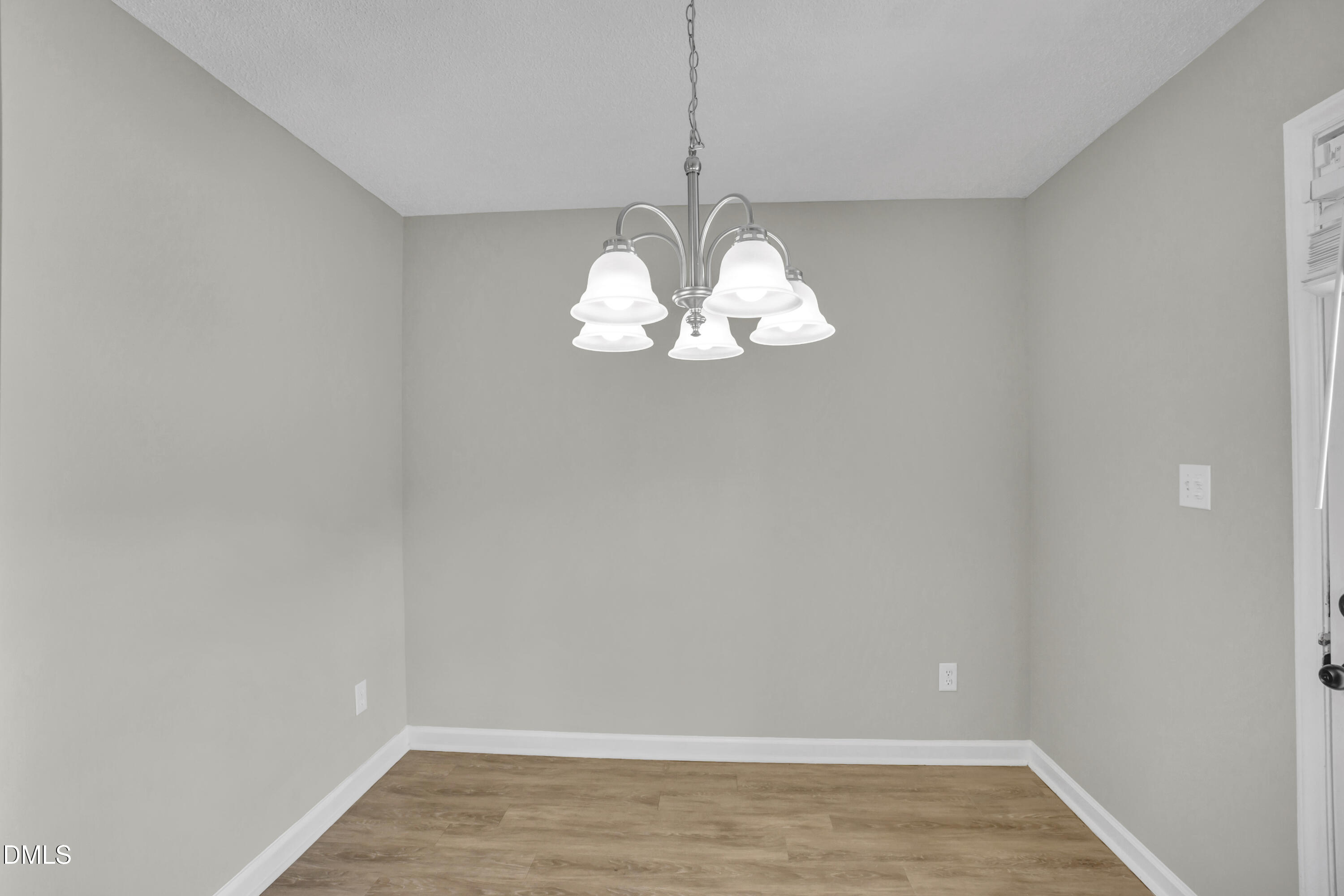 809 Elkhart Drive Raleigh, NC 27610 - Photo 14 of 39 DSC02932