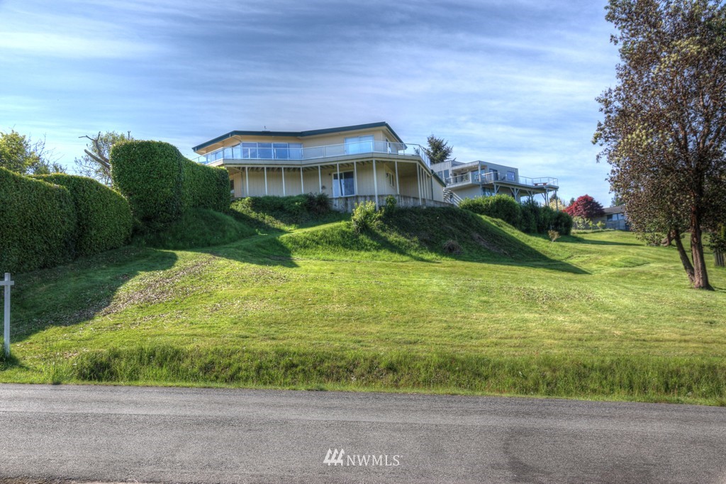 4110 Ridgecrest Way Southeast Port Orchard, WA 98366 - Photo 2 of 5 Gallery Image 2