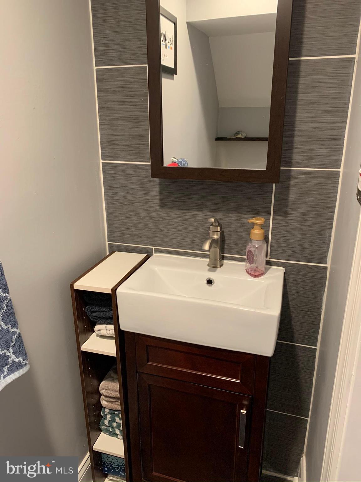 4049 Lasher Road Drexel Hill, PA 19026 - Photo 26 of 32 Half bath on lower level