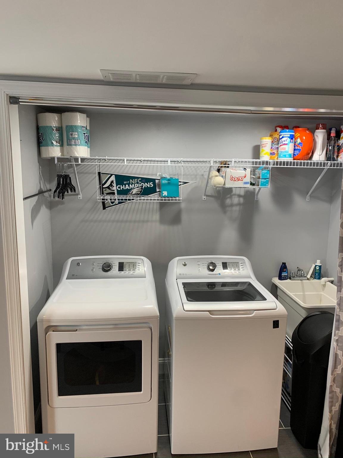 4049 Lasher Road Drexel Hill, PA 19026 - Photo 28 of 32 Laundry area with included washer dryer