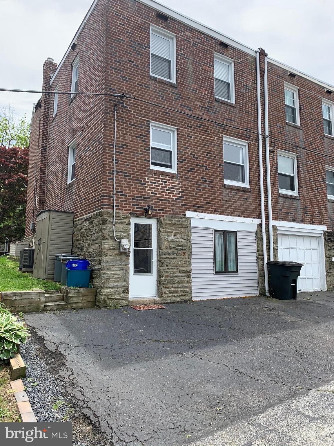 4049 Lasher Road Drexel Hill, PA 19026 - Photo 32 of 32 Exterior Rear with parking