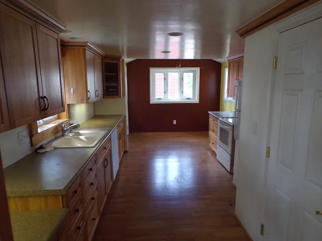 $170,000 | 2408 Spruce Drive, Reading, MI 49274