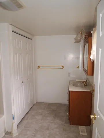 $170,000 | 2408 Spruce Drive, Reading, MI 49274