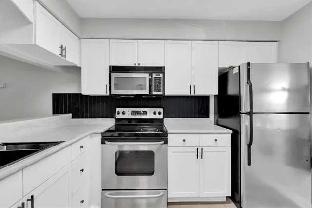 $165,000 | 10167 Sailwinds Boulevard North, Unit D206, Largo, FL 33773