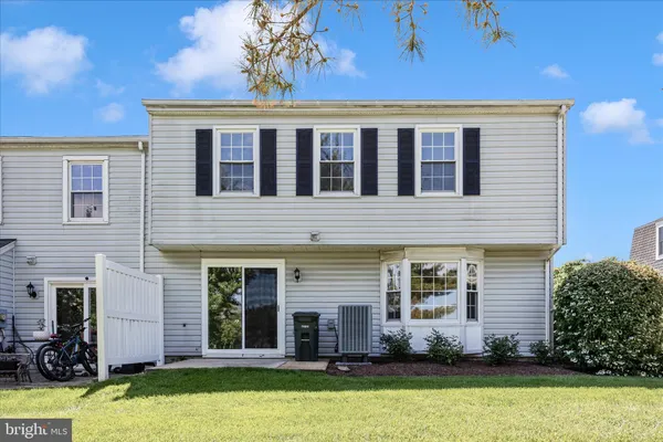 $275,000 | 1242 Danielle Drive, Unit 1242B, Frederick, MD 21703