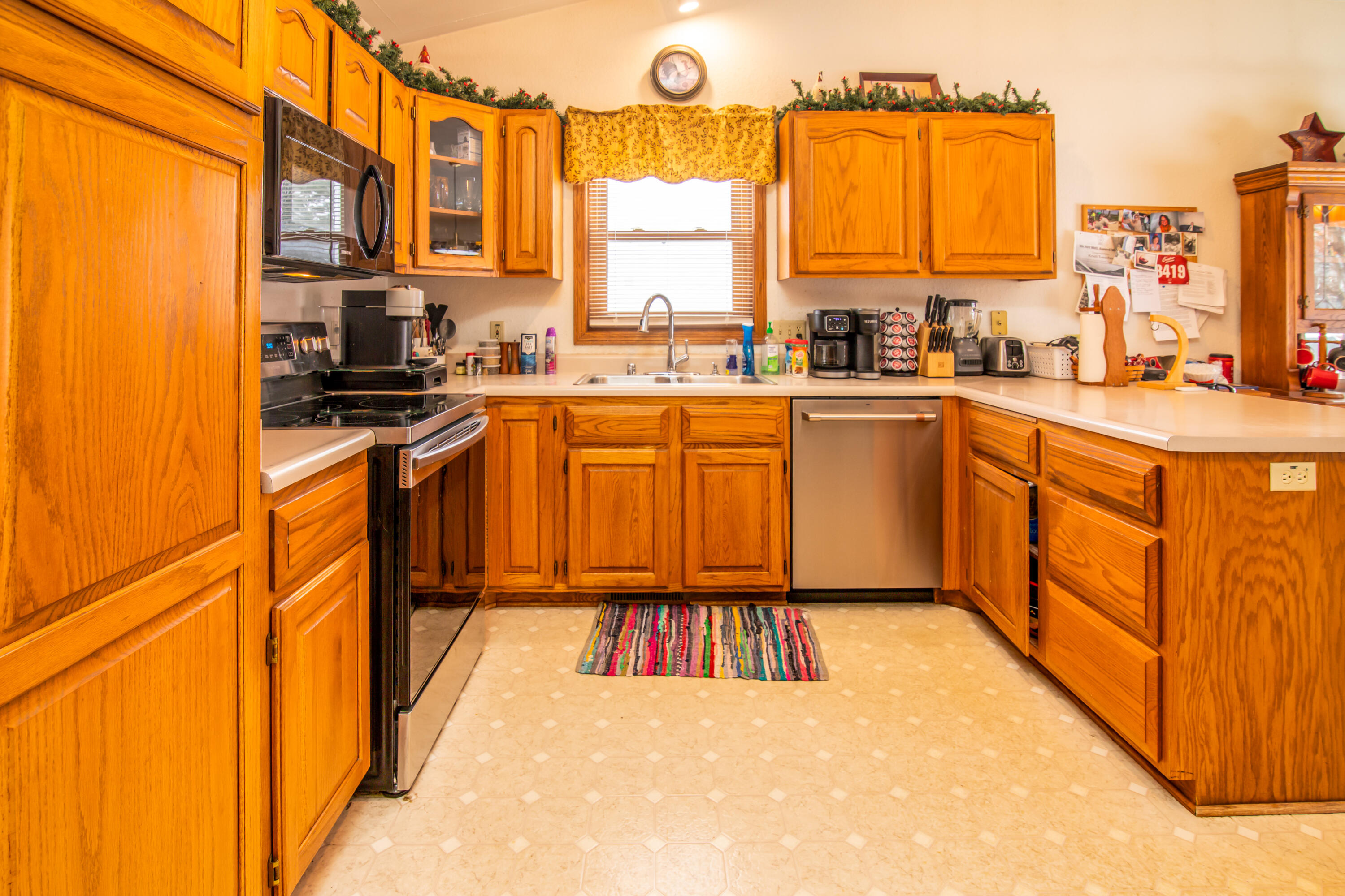 225 Anna Street Waterloo, WI 53594 - Photo 4 of 20 Kitchen