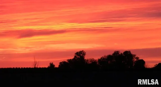 $535,000 | 2322 County Road 2000 North, Beason, IL 62512