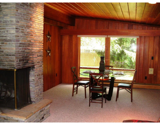 40 Old Post Road Walpole, MA 02032 - Photo 8 of 30 a dining room with furniture and large windows