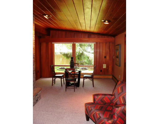 40 Old Post Road Walpole, MA 02032 - Photo 9 of 30 a dining room with furniture and a window