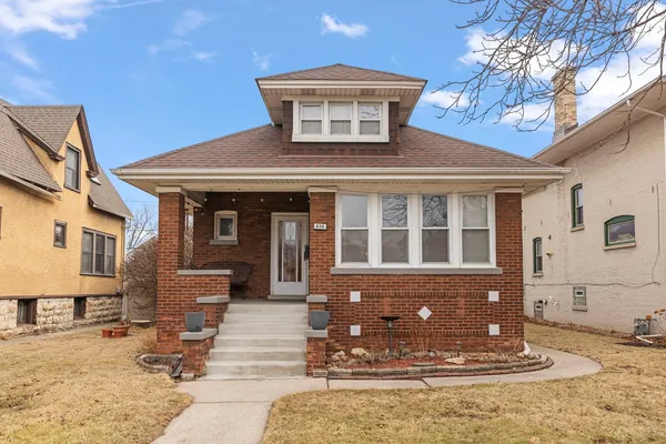 $440,000 | 630 Thomas Avenue, Forest Park, IL 60130