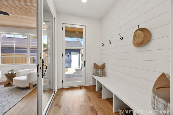 $1,225,000 | 717 North Brainard Street, Naperville, IL 60563