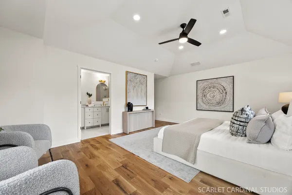 $1,225,000 | 717 North Brainard Street, Naperville, IL 60563