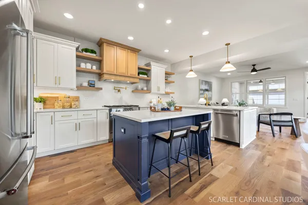 $1,225,000 | 717 North Brainard Street, Naperville, IL 60563