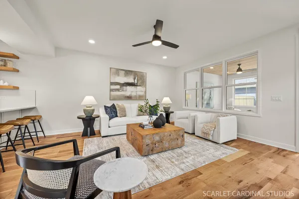 $1,225,000 | 717 North Brainard Street, Naperville, IL 60563