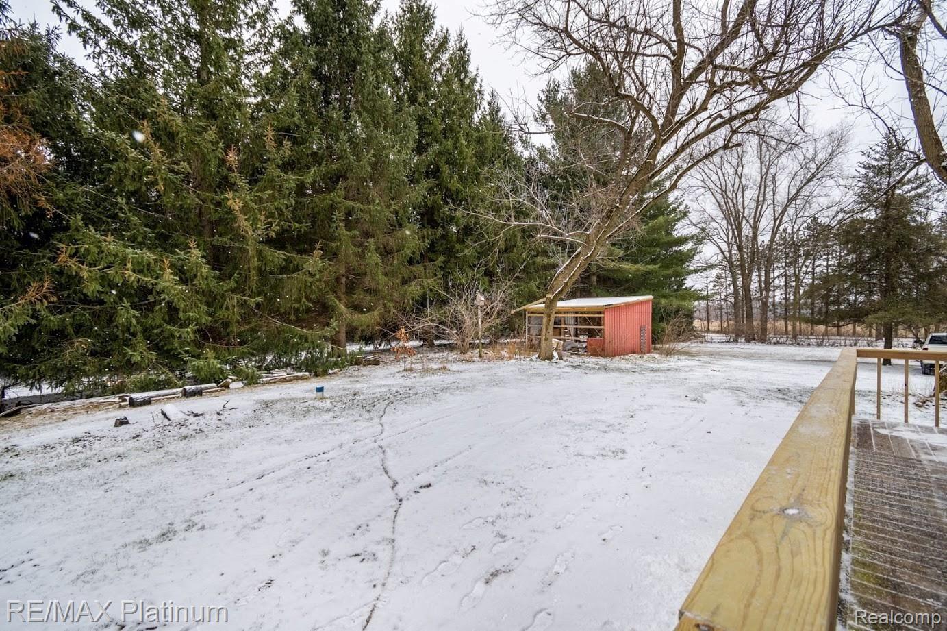 3351 East Dean Road Howell, MI 48855 - Photo 6 of 33 DSC_4200.jpg