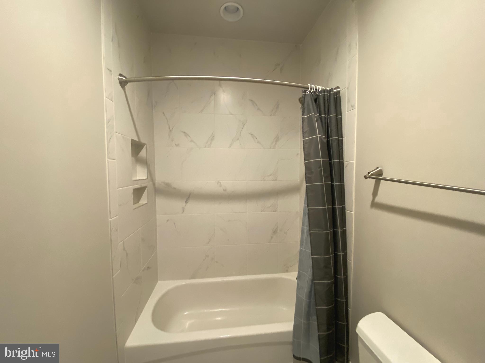 3607 Rose Lane Annandale, VA 22003 - Photo 14 of 24