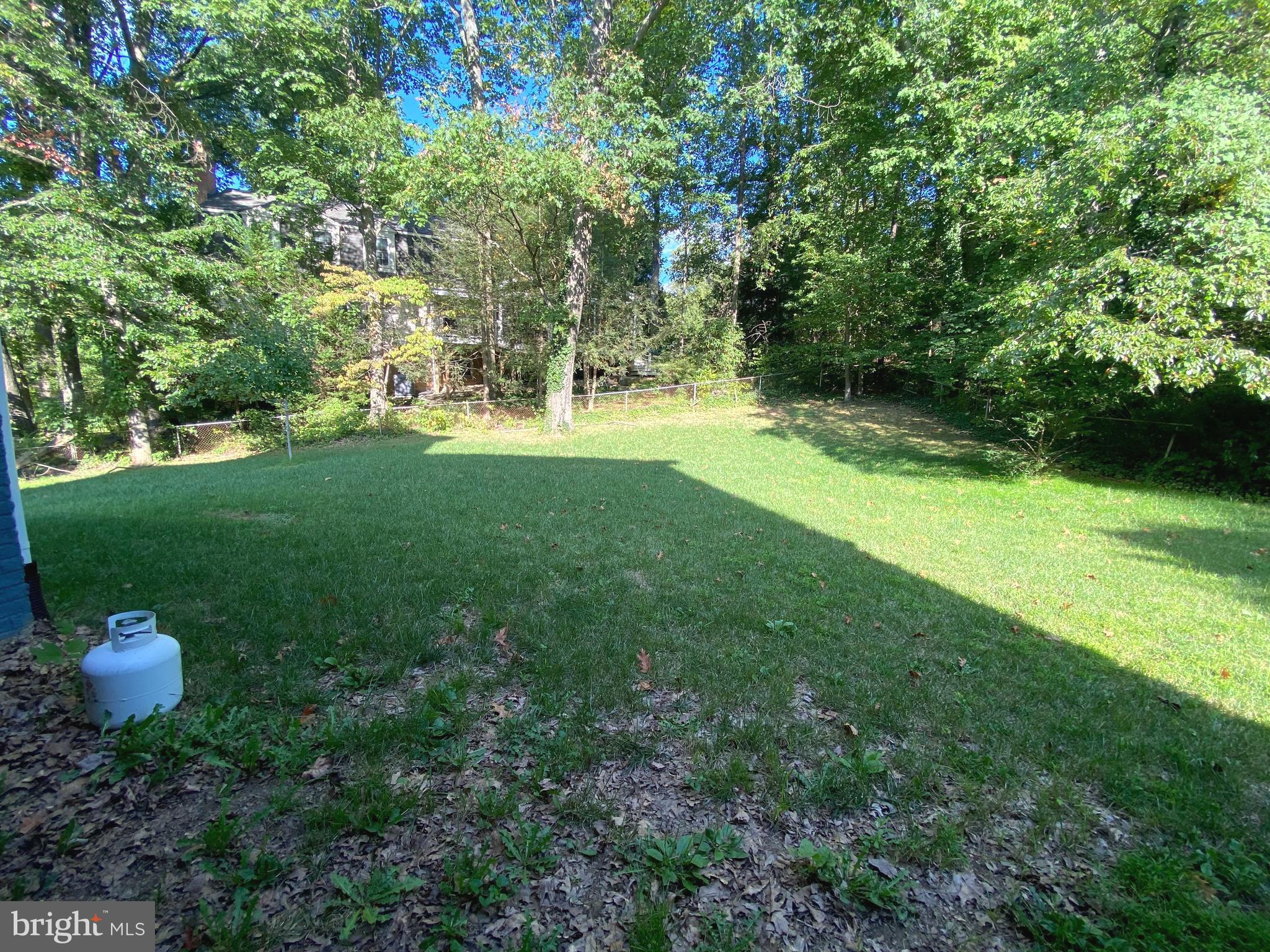 3607 Rose Lane Annandale, VA 22003 - Photo 22 of 24