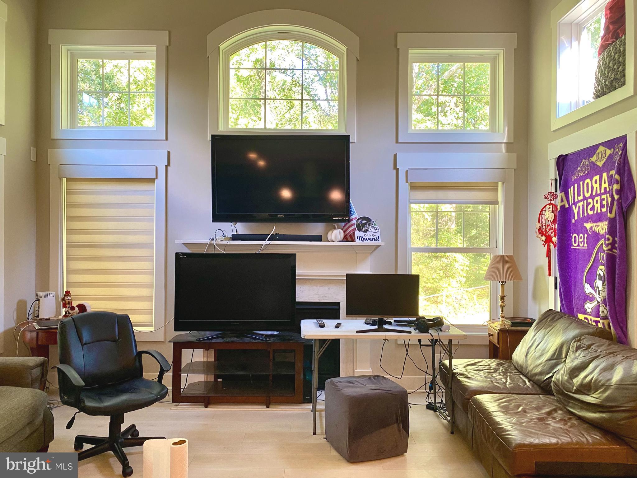 3607 Rose Lane Annandale, VA 22003 - Photo 8 of 24