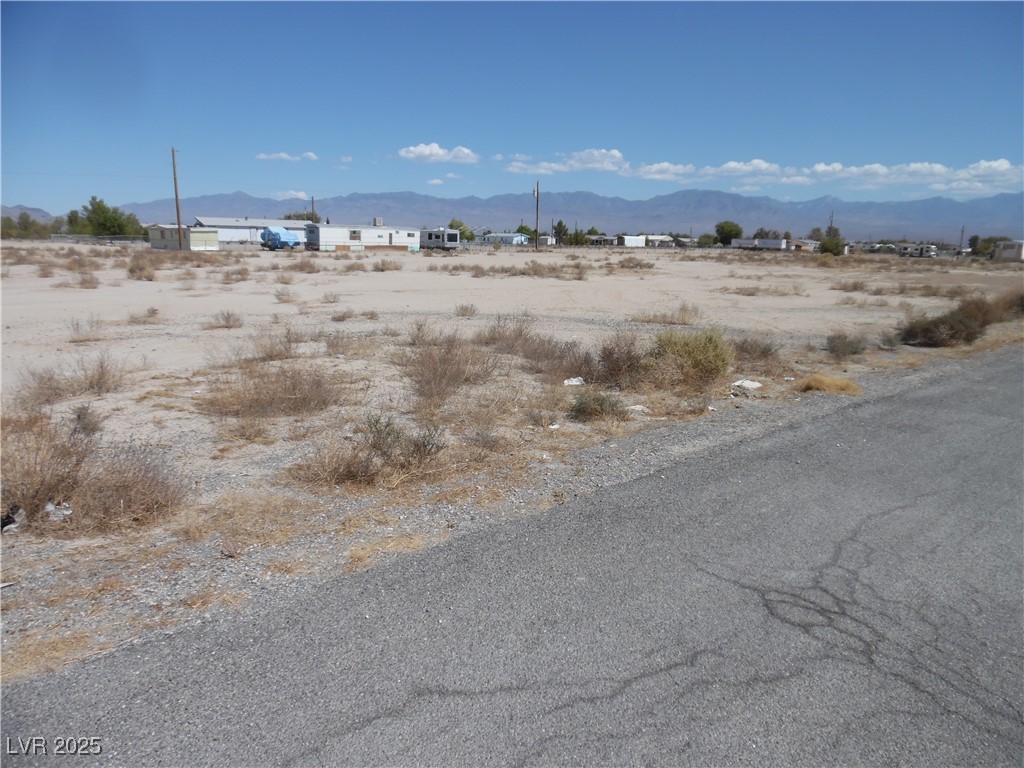4480 Retread Road Pahrump, NV 89048 - Photo 3 of 6 Mountain view