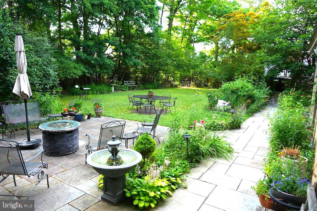 424 West Waverly Road Glenside, PA 19038 - Photo 4 of 75 Gallery Image 4