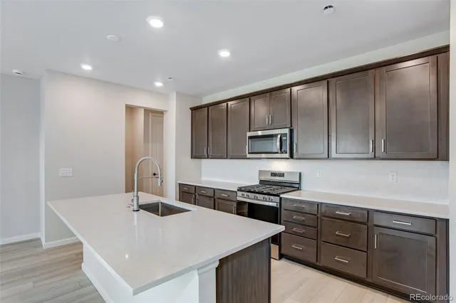 $574,900 | 1418 Hudson Place, Longmont, CO 80501