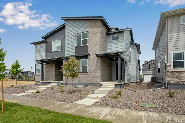 $574,900 | 1418 Hudson Place, Longmont, CO 80501