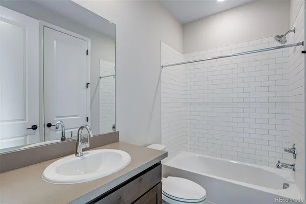 $574,900 | 1418 Hudson Place, Longmont, CO 80501