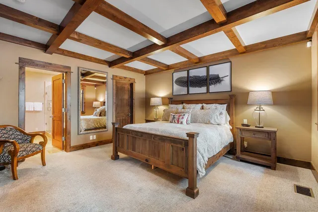 $1,600,000 | 12442 Villa Court, Truckee, CA 96161