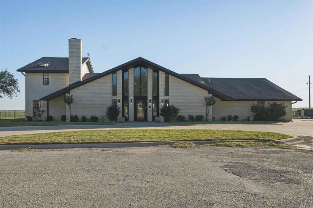 1505 Hillcrest Road Coleman, TX 76834 - Photo 4 of 40
