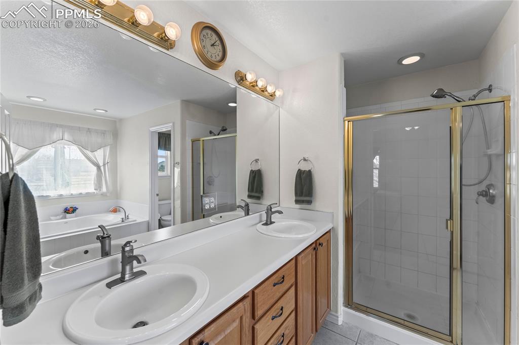 685 Green Gables Way Bennett, CO 80102 - Photo 13 of 47