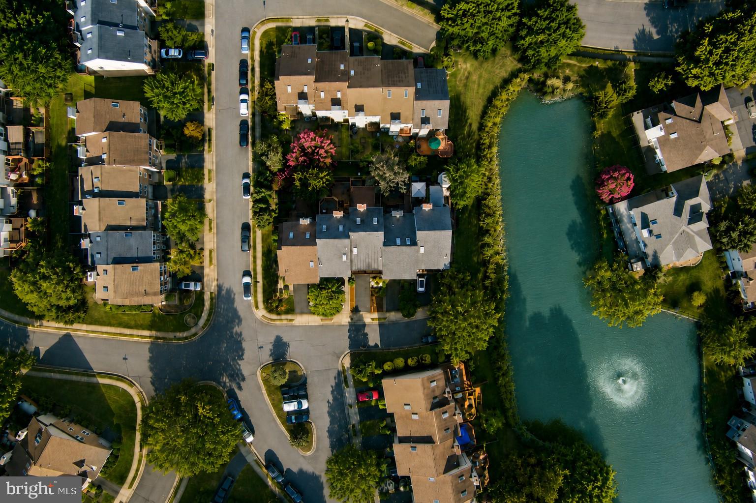 4600 King Duncan Road Alexandria, VA 22312 - Photo 18 of 27 an aerial view of multiple house