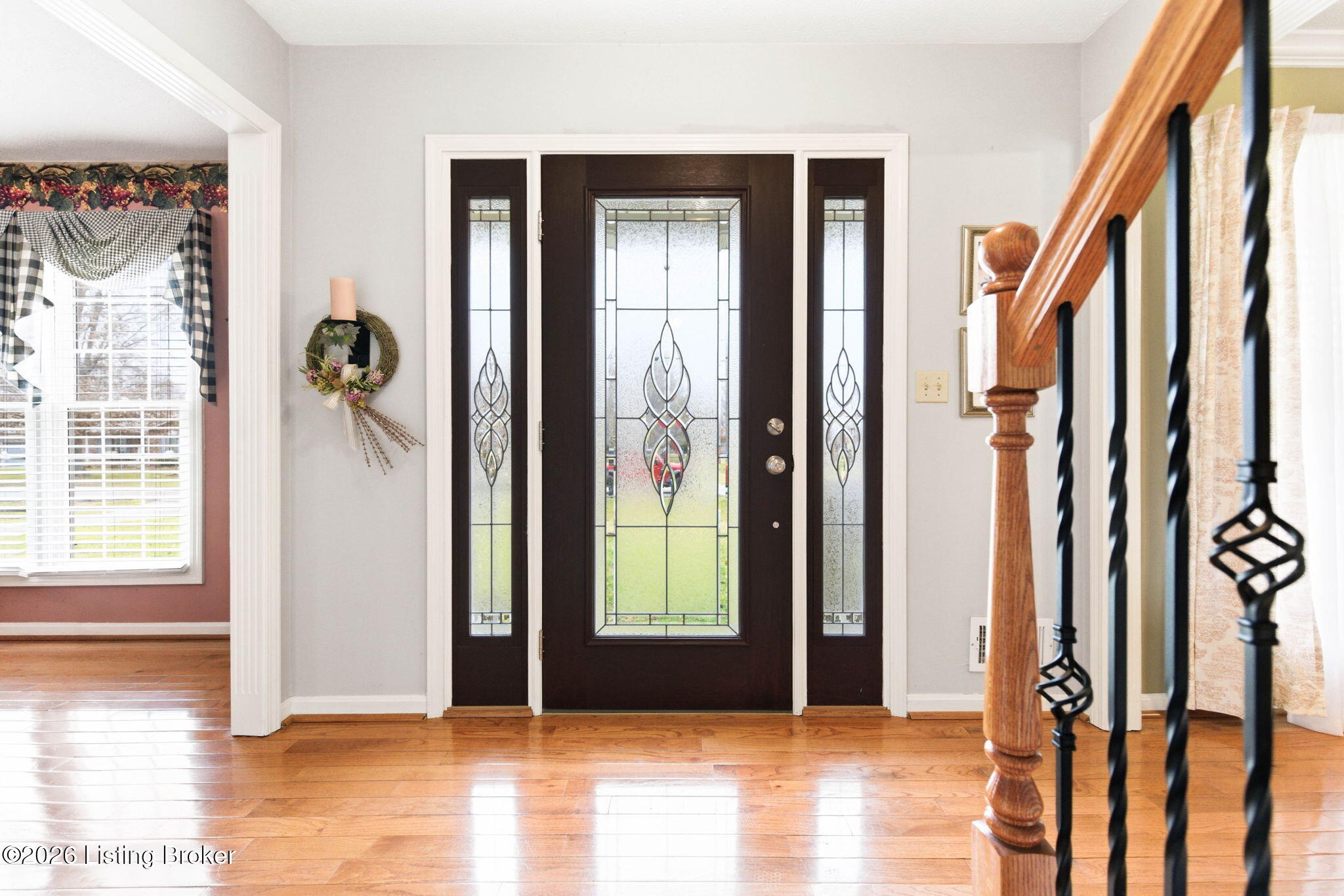 137 Spring Drive Mount Washington, KY 40047 - Photo 5 of 68 137 Spring Dr-28