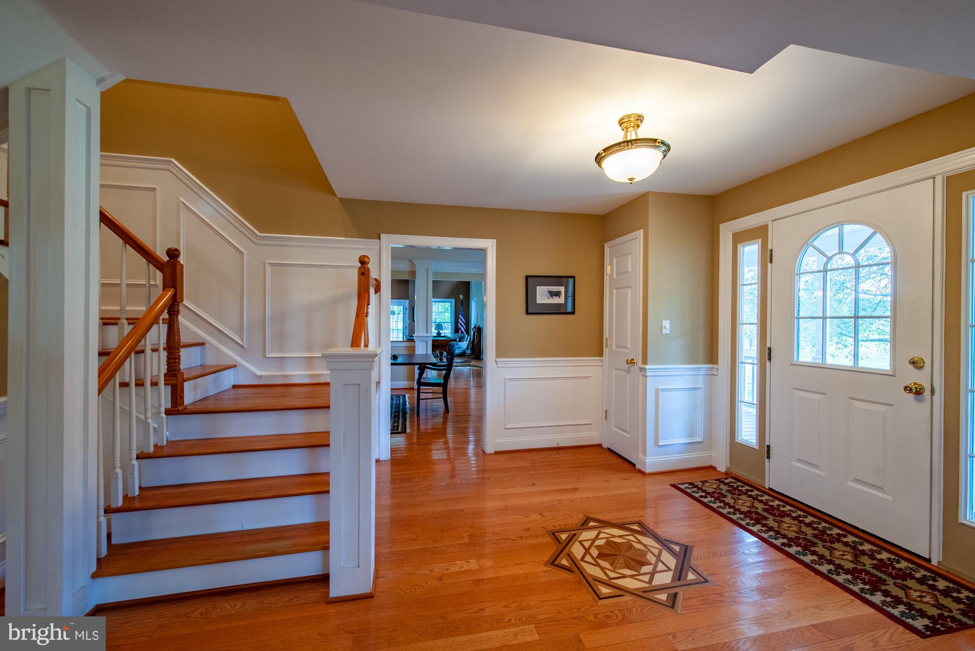 404 Lankford Road Harwood, MD 20776 - Photo 12 of 79 Stairway