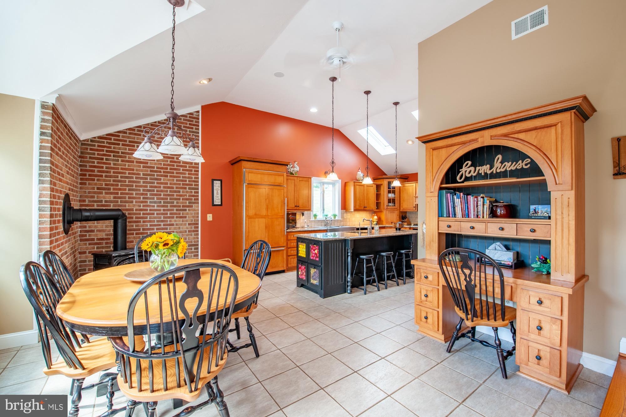 404 Lankford Road Harwood, MD 20776 - Photo 13 of 79 Eat in kitchen