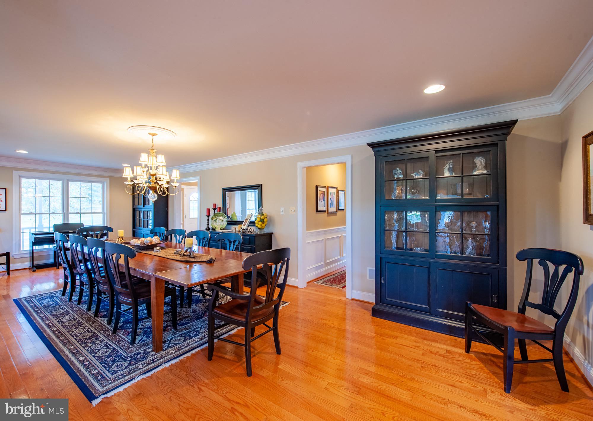 404 Lankford Road Harwood, MD 20776 - Photo 24 of 79 Large dining room